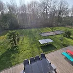 Villa Avec Piscine Les Planches à Valery Somme