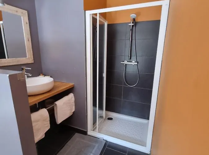 Avec Piscine Les Planches A Valery Somme